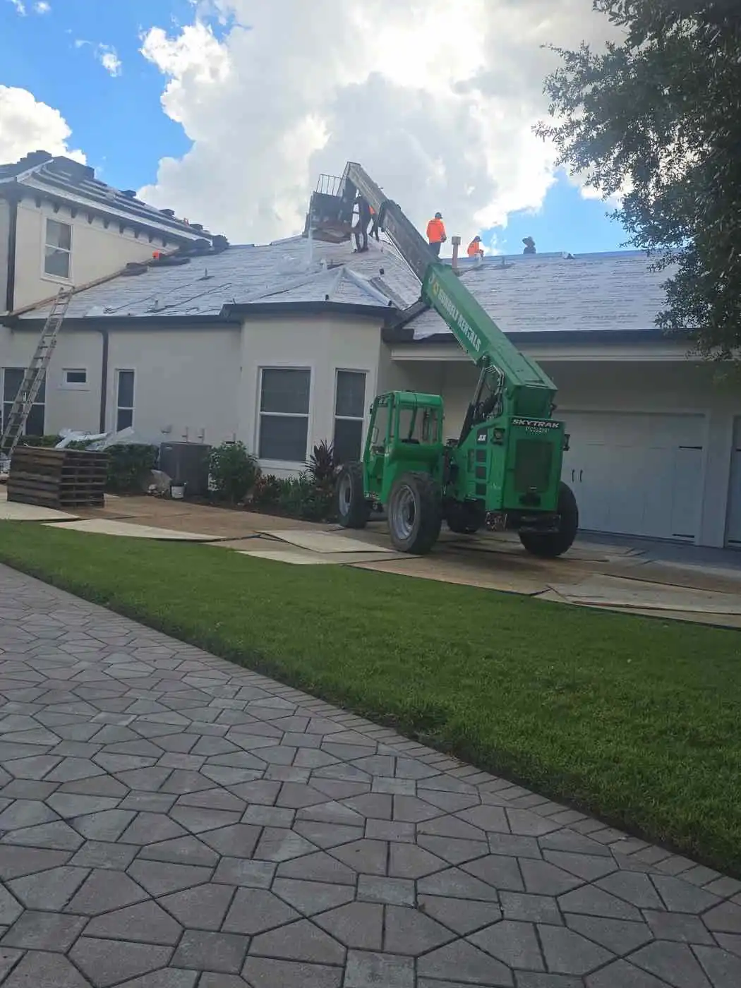 Roof Replacement in Sarasota & Manatee County, FL